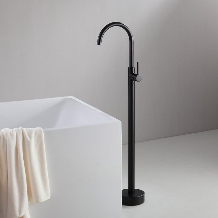 Brewst Modern Style Matte Black Single Handle Freestanding Tub Filler Faucet Solid Brass